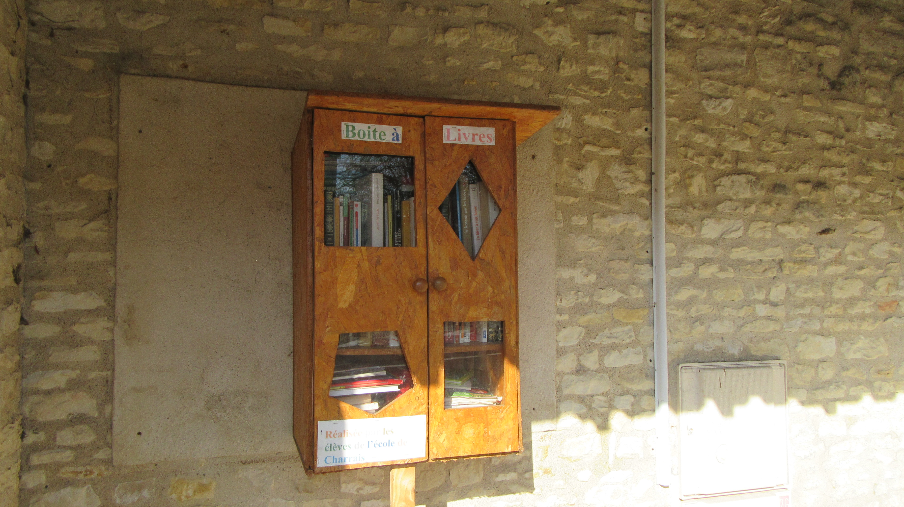 Boite à livres Charrais